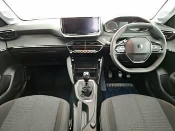 Used Peugeot 208 Style 101 HP (74 kW) 2025 Black Hatchback