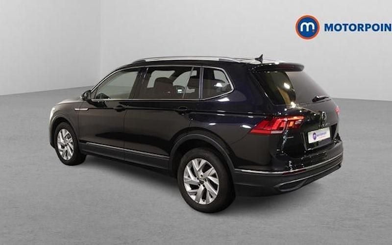 Used VW Tiguan Allspace Life 150 HP (110 kW) 2024 SUV