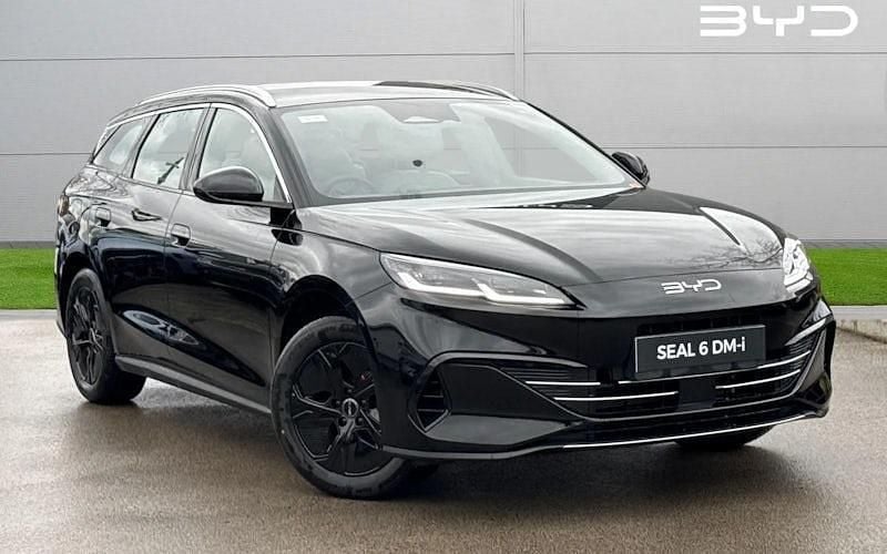 New BYD Seal Boost 184 HP (135 kW) 2026 Black Estate