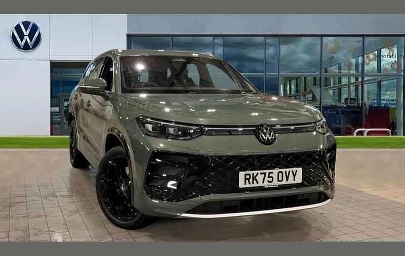 Used VW Tayron R-line Edition 267 HP (196 kW) 2025 Green SUV