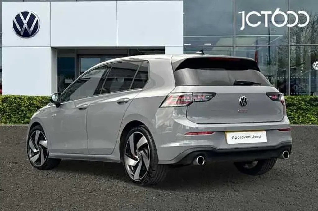 Used VW Golf VIII GTI 265 HP (194 kW) 2025 Grey Hatchback