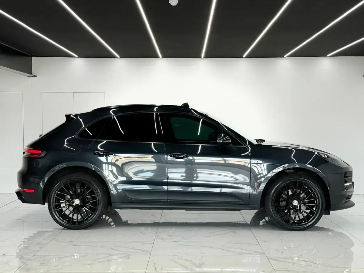 Used Porsche Macan 2019 Grey SUV