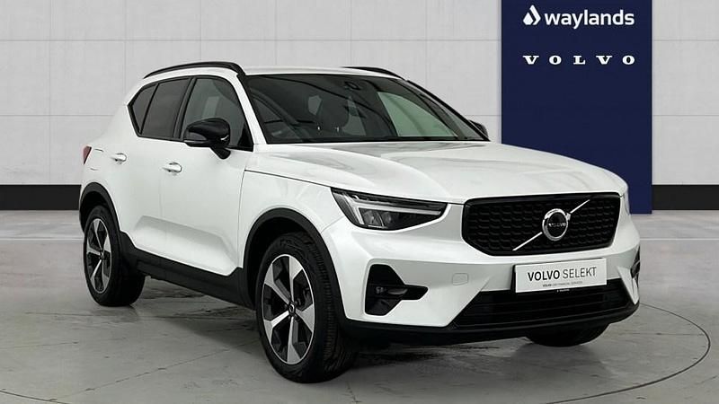 Used Volvo XC40 Plus 2025 White SUV