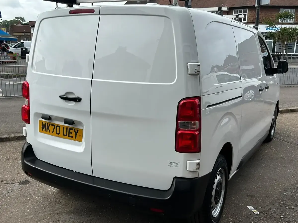 Used Peugeot Expert S 2020 White Van