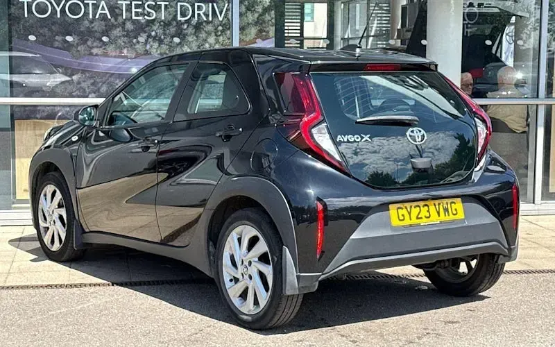 Used Toyota Aygo X PURE 72 HP (52 kW) 2025 SUV