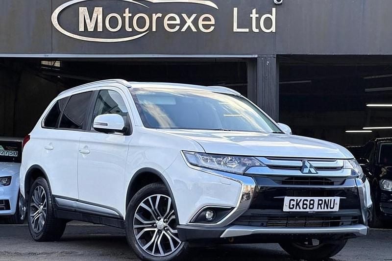 White Used 2018 Mitsubishi Outlander SUV | £12,495 (A bit pricey) - Image 1/1