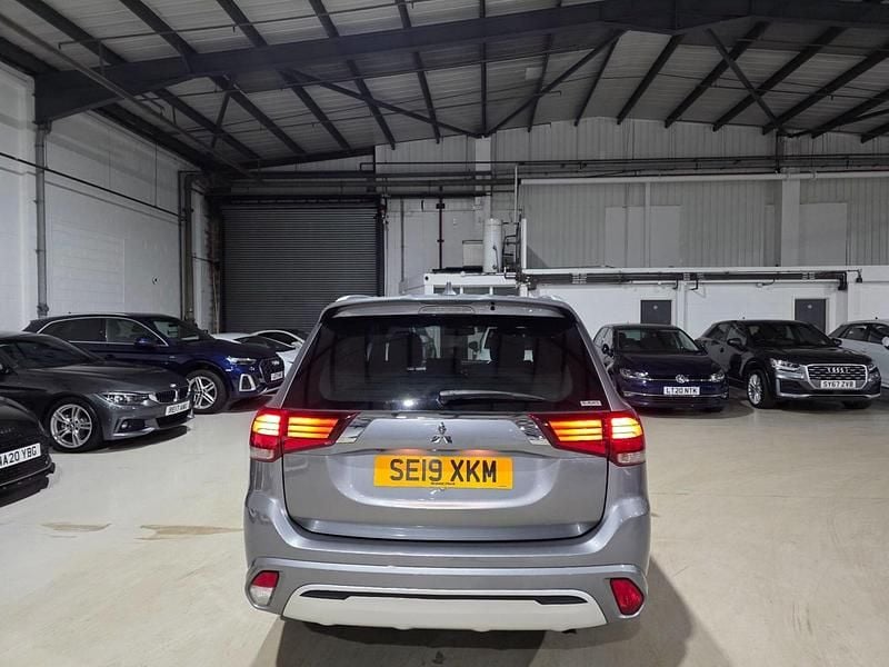 Used Mitsubishi Outlander P-HEV 2019 Grey Estate