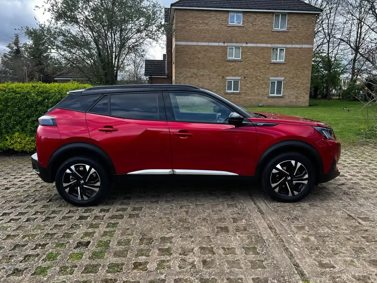 Second-hand Peugeot 2008 GTi 2022 Roșu SUV