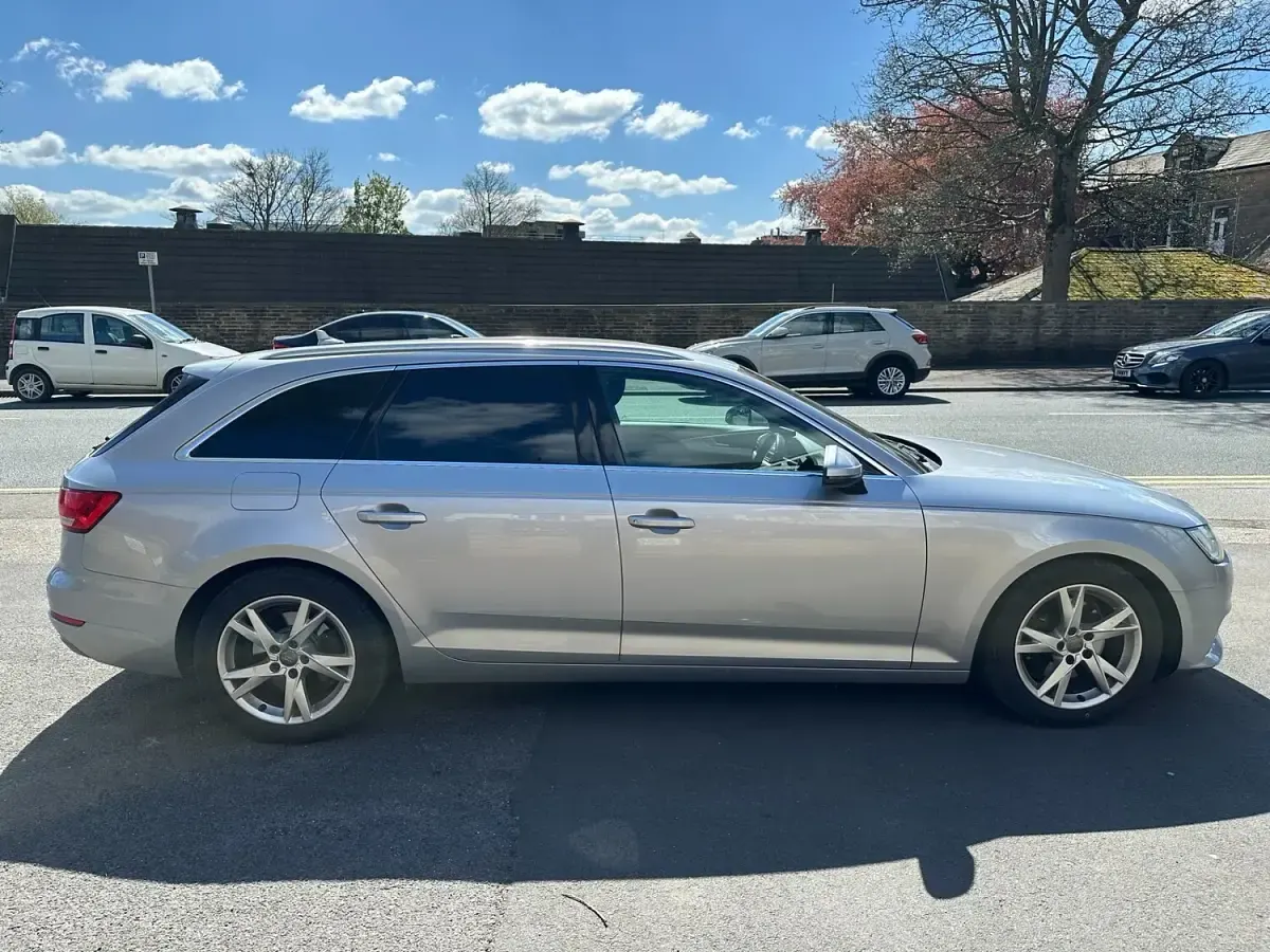 Used Audi A4 Sport 2017 Silver Estate