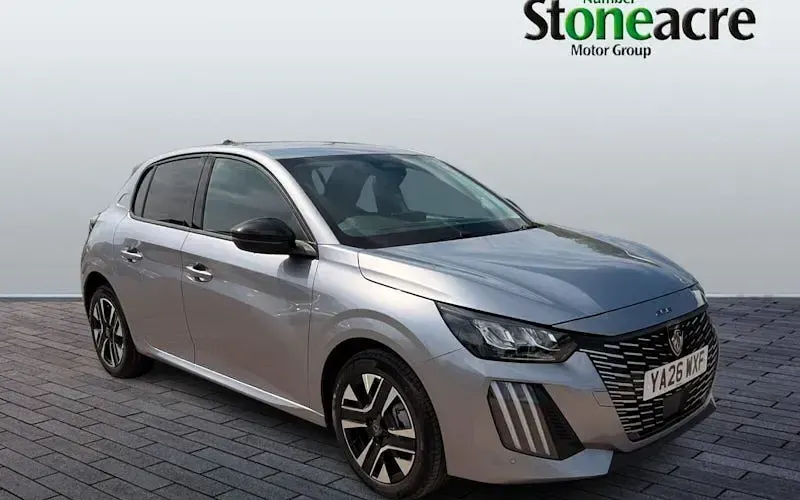 Used Peugeot 208 Allure 111 HP (81 kW) 2026 Hatchback