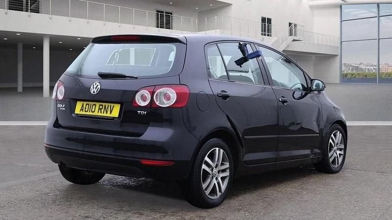 Used VW Golf VI SE 105 HP (77 kW) 2010 Black Hatchback