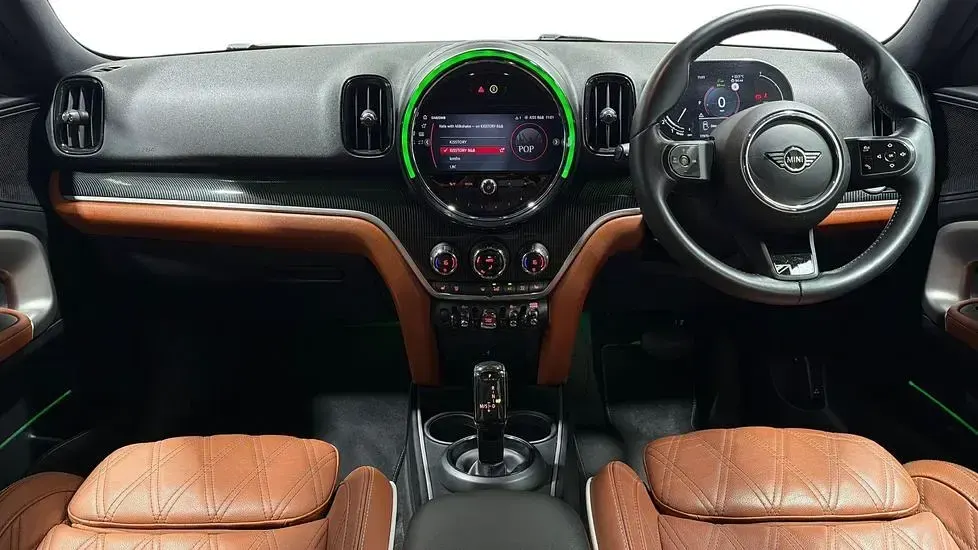 Used Mini Cooper Countryman Exclusive 134 HP (98 kW) 2023 Black SUV