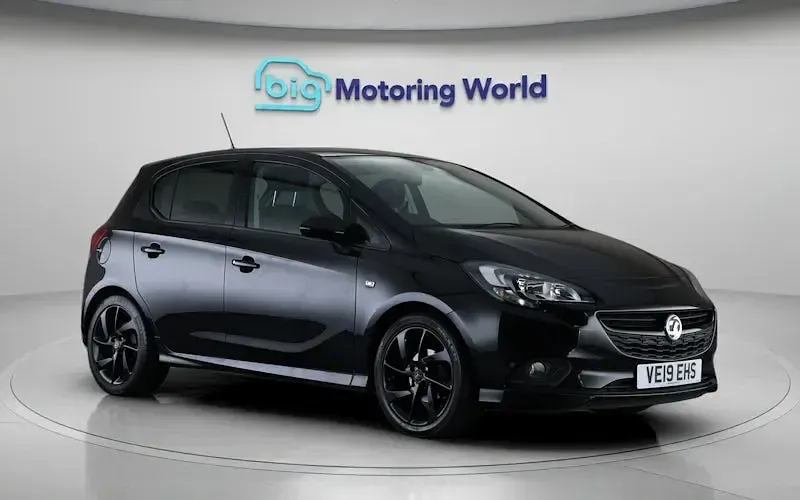 Used Vauxhall Corsa SRi 90 HP (66 kW) 2019 Black Hatchback