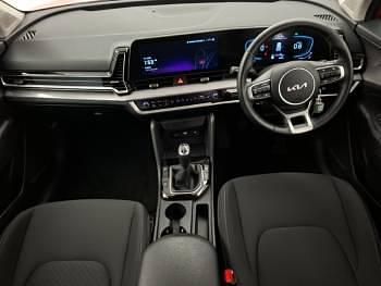 Used Kia Sportage 157 HP (115 kW) 2025 Red SUV