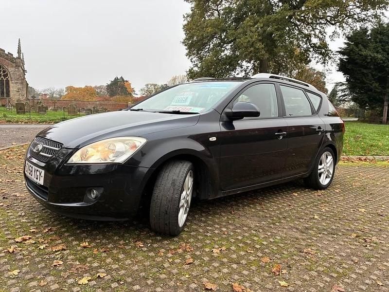 Black Used 2008 Kia Ceed Hatchback | £1,295 - Image 1/4