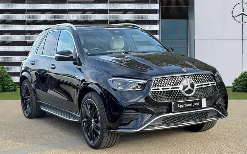 Used 2025 Mercedes GLE400 AMG Line Premium Plus Estate | £75,345 - Image 1/4