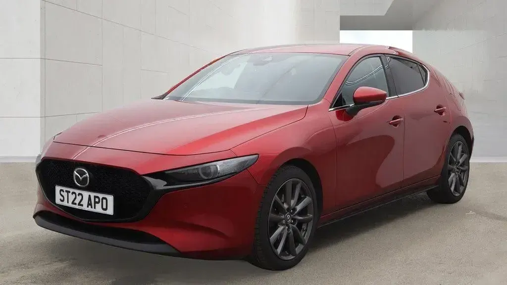 Used Mazda 3 Inclusive 122 HP (89 kW) 2022 Red Hatchback