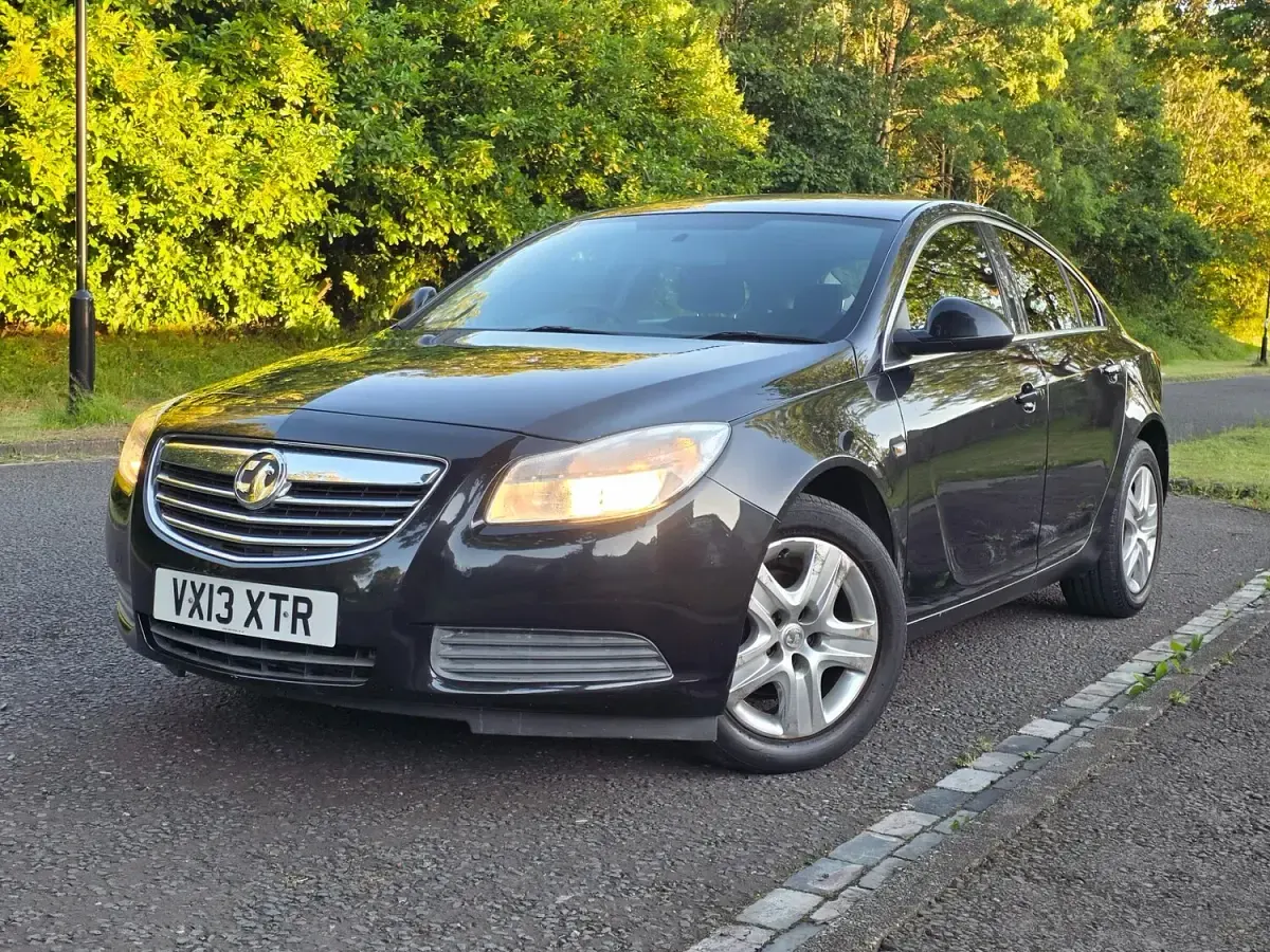 Used Vauxhall Insignia 2013 Black Hatchback