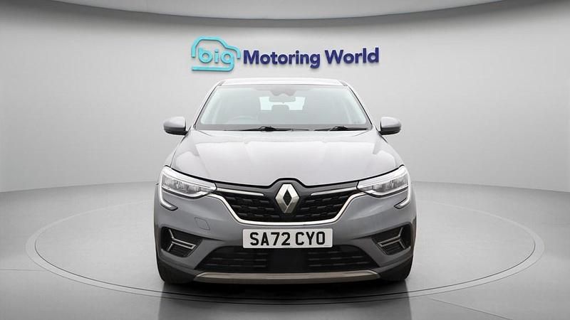 Used Renault Arkana Evolution 145 HP (106 kW) 2023 Grey SUV