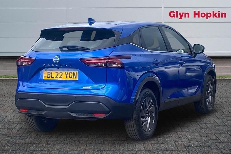 Used Nissan Qashqai Acenta Premium 140 HP (102 kW) 2022 Blue SUV