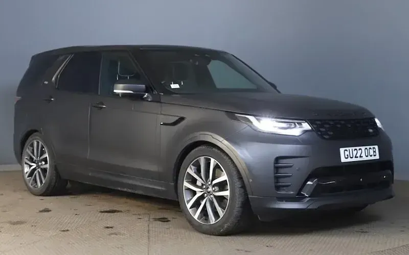 Used Land Rover Discovery SE Dynamic 300 HP (220 kW) 2022 SUV