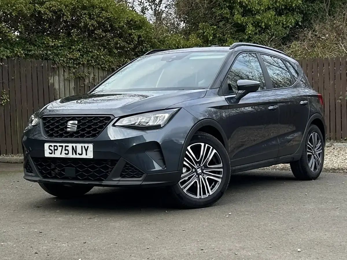 Ny Seat Arona SE Technology 113 HK (83 kW) 2025 Grå SUV