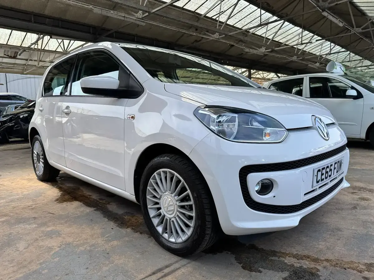 Used VW up! high up! 2015 White Hatchback