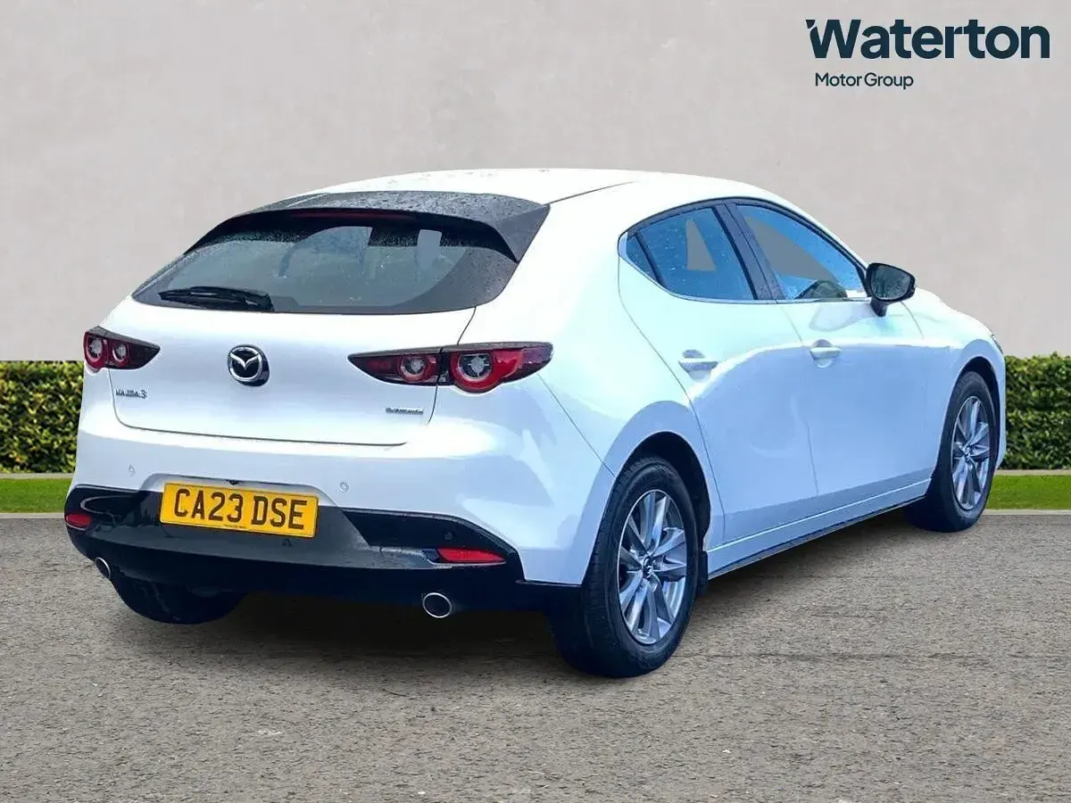 Used Mazda 3 2023 White Hatchback