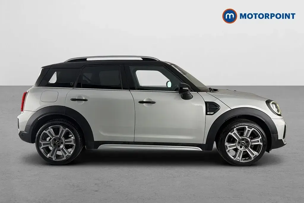 Used Mini Cooper Countryman Exclusive 2022 Silver SUV