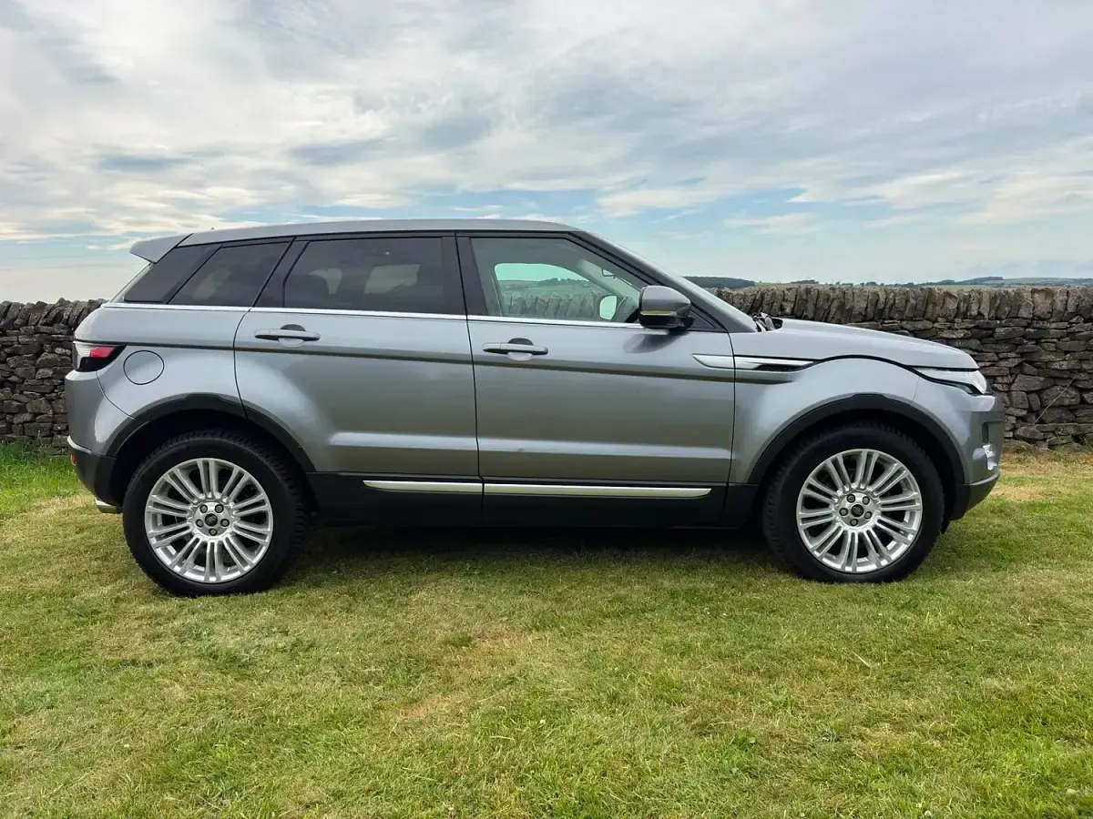 Used Land Rover Range Rover evoque Prestige 190 HP (139 kW) 2013 Grey SUV
