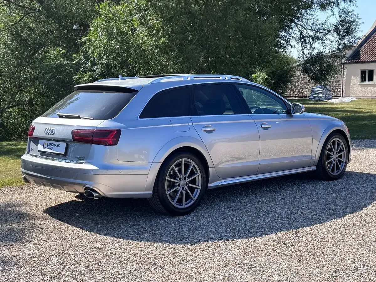 Used Audi A6 Allroad Sport 272 HP (200 kW) 2015 Silver Estate