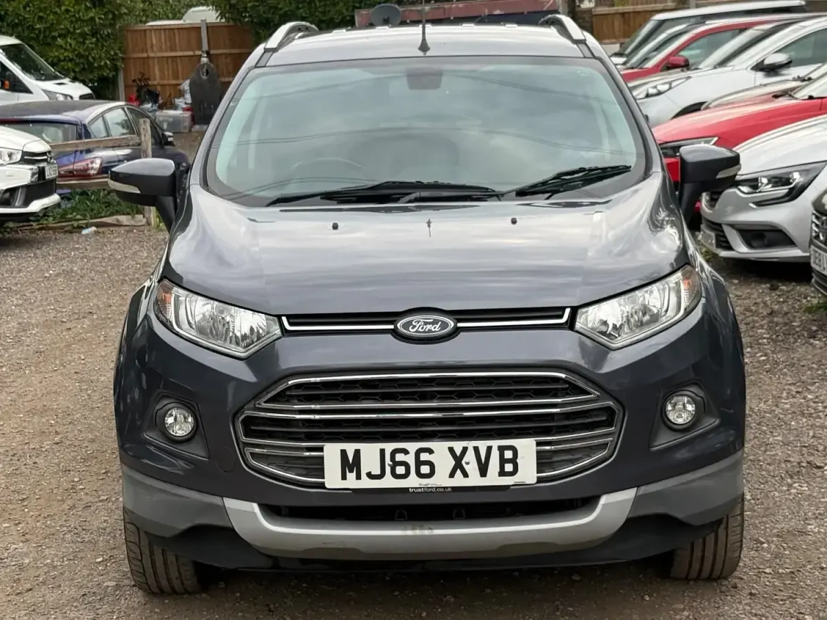 Usado Ford Ecosport Titanium 112 HP (82 kW) 2016 Cinzento SUV