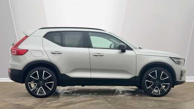 Used Volvo XC40 Ultra 194 HP (142 kW) 2025 SUV