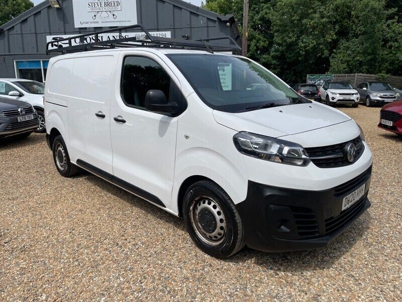 White Used 2020 Vauxhall Vivaro Edition Van | £9,799 (Super price) - Image 1/4