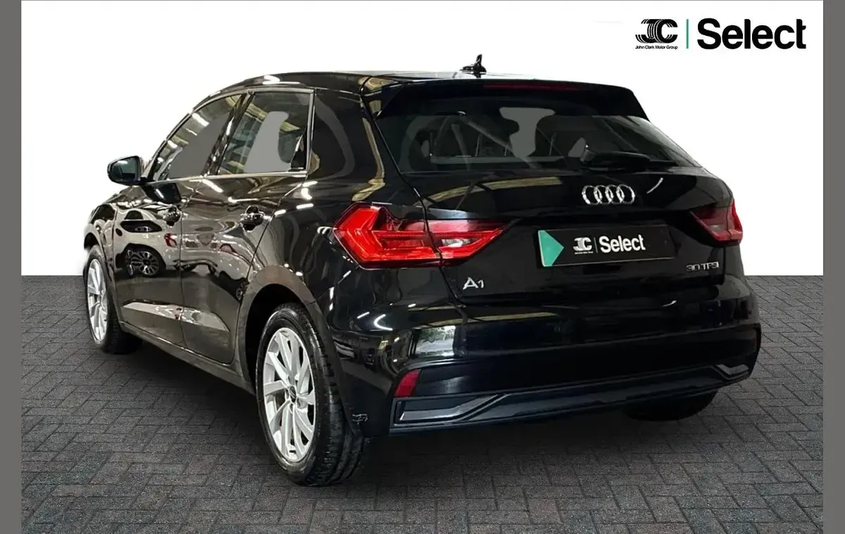Used Audi A1 Sport 108 HP (79 kW) 2022 Black SUV
