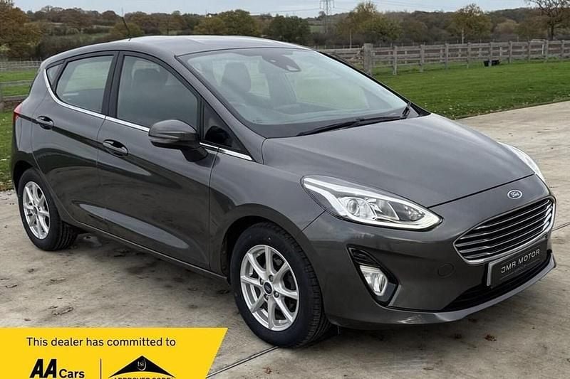 Grey Used 2017 Ford Fiesta Zetec Hatchback | £9,995 (Fair price) - Image 1/1