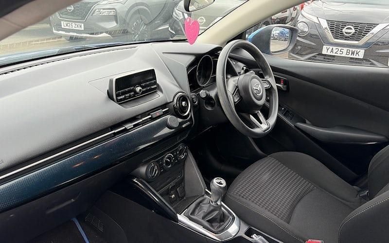 Begagnad Mazda 2 75 HK (55 kW) 2019 Halvkombi