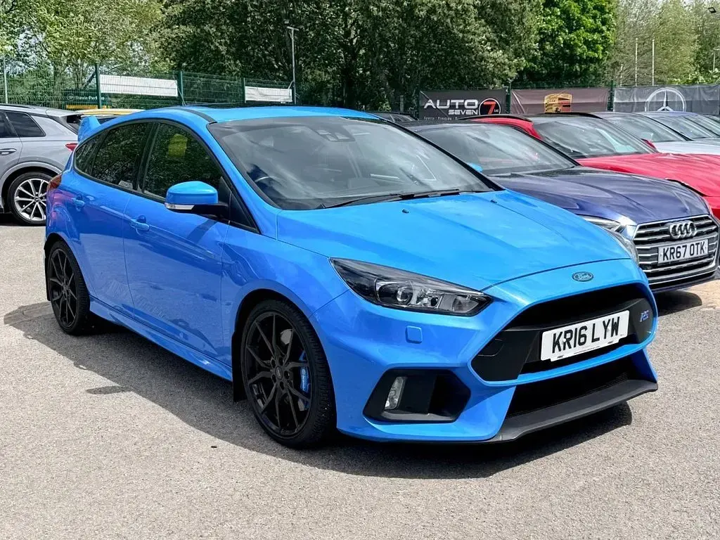 Used Ford Focus RS 350 HP (257 kW) 2016 Blue Hatchback