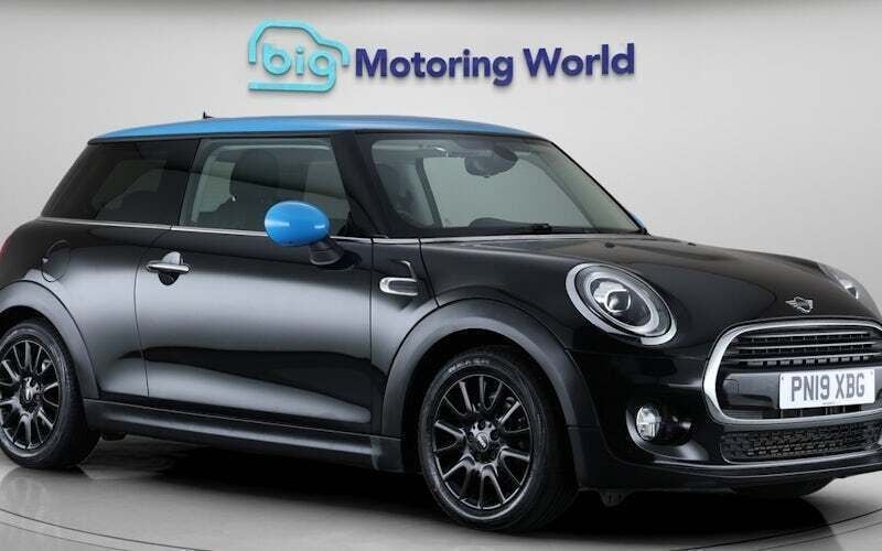 Used 2021 Mini Cooper Classic Hatchback | £11,800 (Super price) - Image 1/4