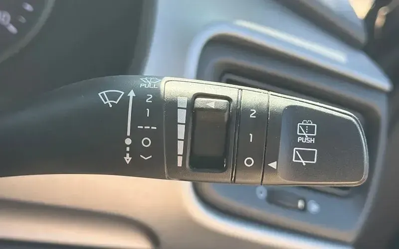 Used Kia Stonic 120 HP (88 kW) 2018 Grey SUV