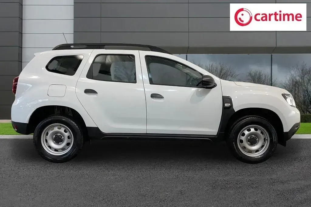 Usado Dacia Duster Essentiel 90 HP (66 kW) 2023 Branco SUV