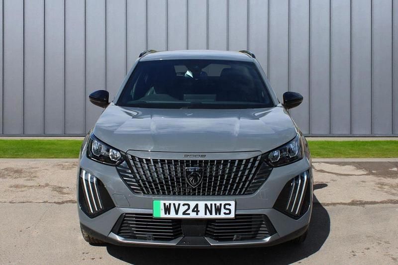 Used Peugeot e-2008 Allure 98 kW (134 HP) 2024 Grey SUV