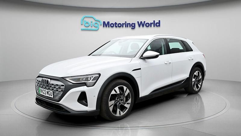 Used Audi Q8 e-tron Sport 300 kW (408 HP) 2023 White SUV