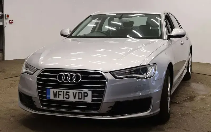 Used Audi A6 Advanced 190 HP (139 kW) 2015 Silver Sedan