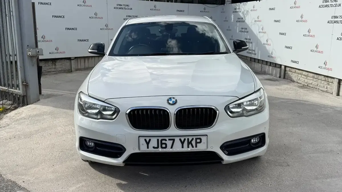 Used BMW 116 Sport Line 2017 White Hatchback