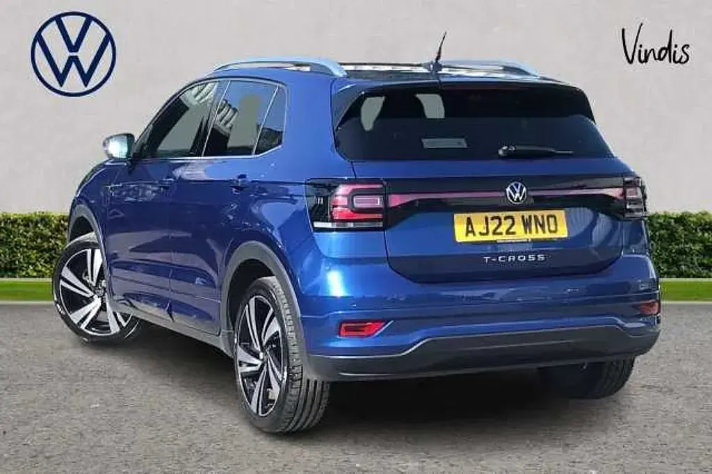 Used VW T-Cross R-line 110 HP (80 kW) 2022 Blue SUV