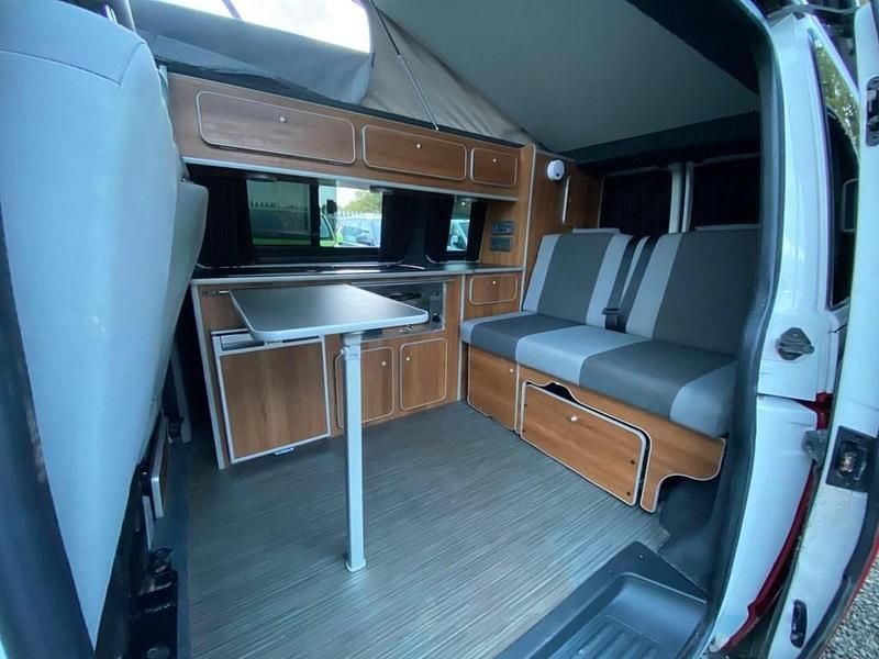 Begagnad VW Transporter 2014 Vit Van