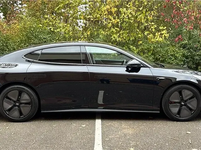 New MG IM5 Performance 553 kW (752 HP) 2025 Metallic  black pearl Hatchback