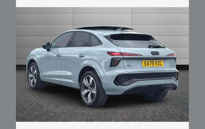 Used Audi Q3 Advanced 150 HP (110 kW) 2025 Grey SUV