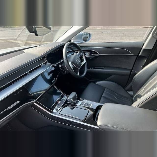 Image 2/4